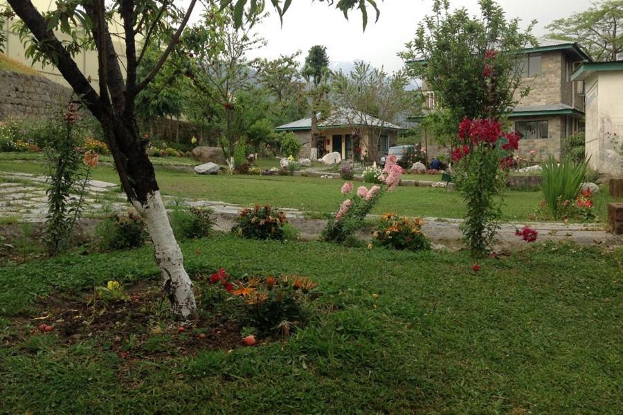Nagri Resort Pālampur Exteriör bild