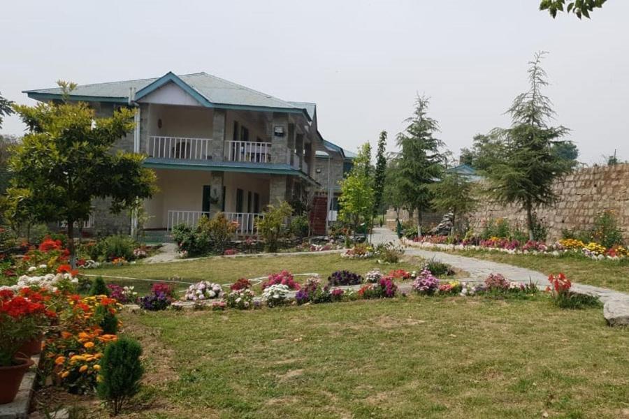 Nagri Resort Pālampur Exteriör bild